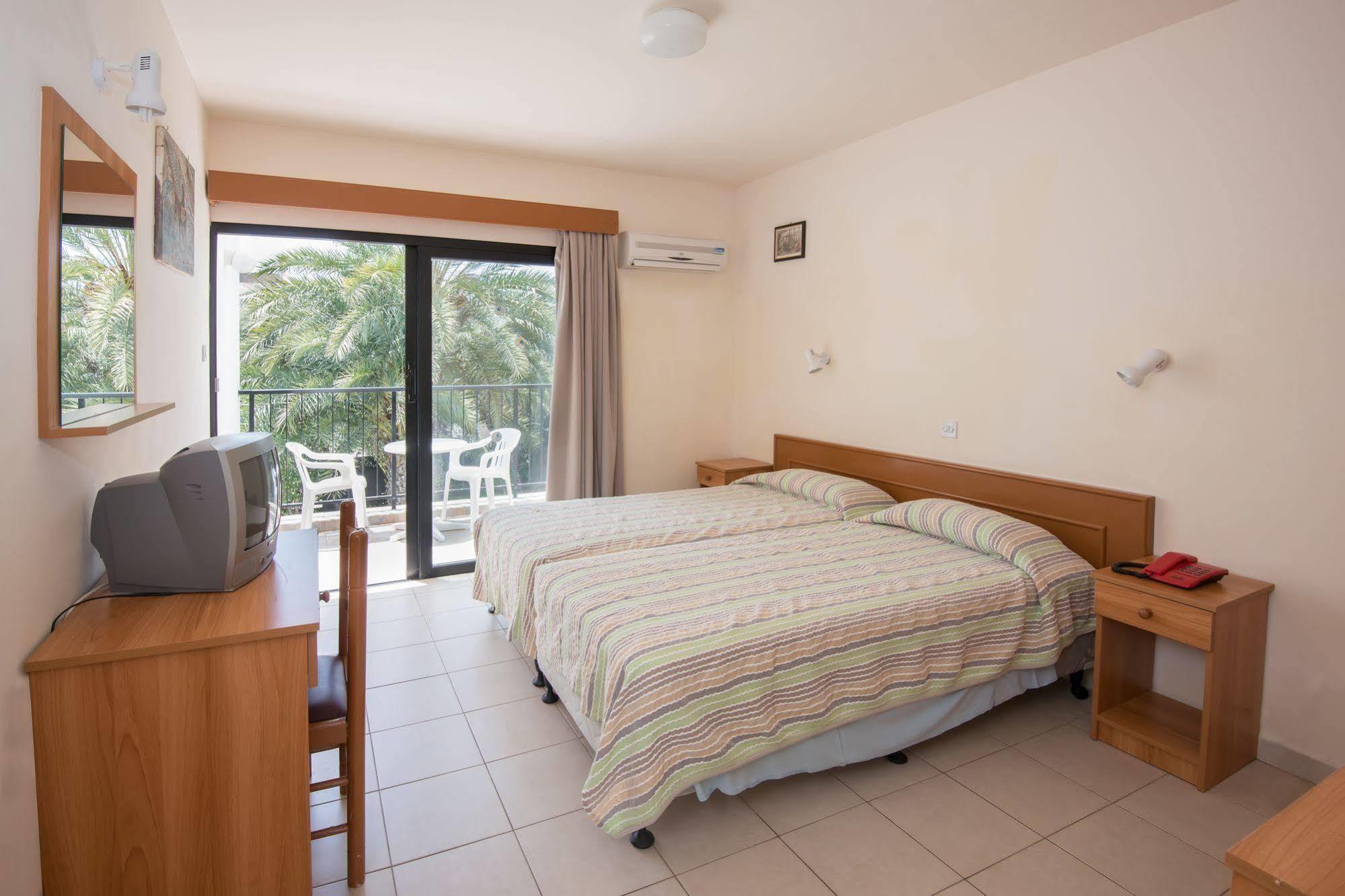 Kkaras Hotel 3 Star Ayia Napa Exterior photo