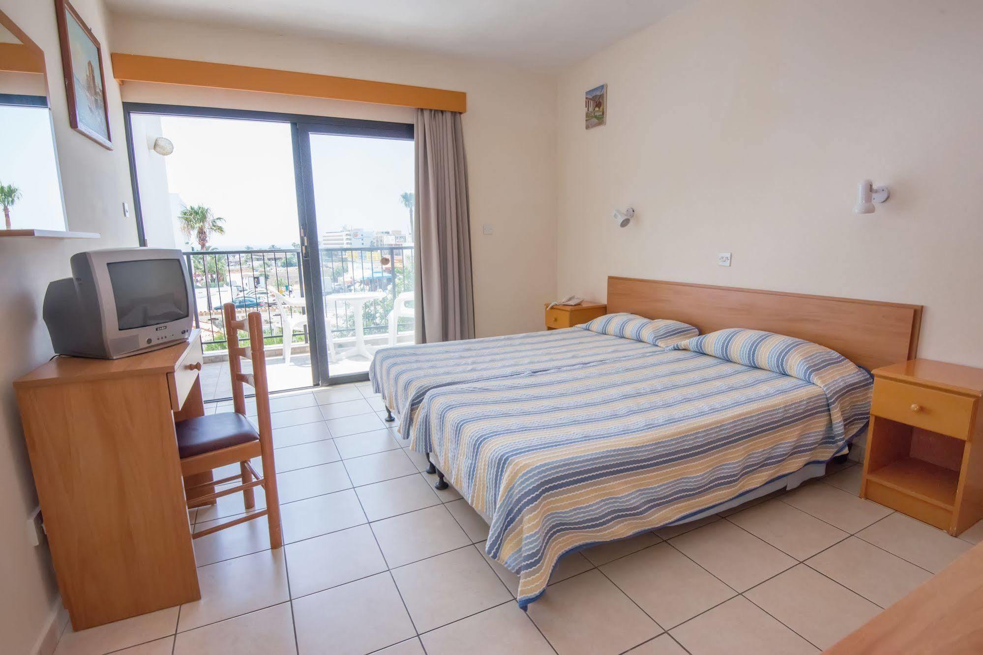 Kkaras Hotel 3 Star Ayia Napa Exterior photo