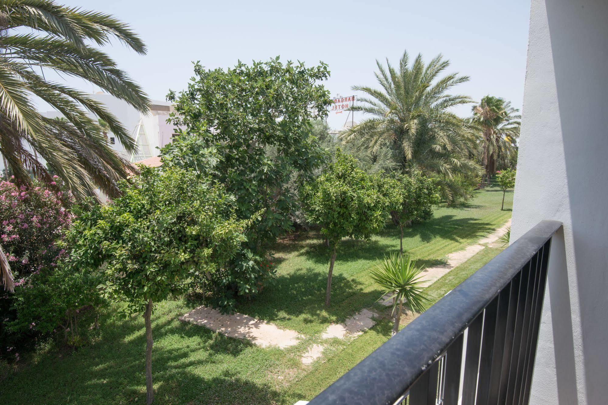 Kkaras Hotel 3 Star Ayia Napa Exterior photo